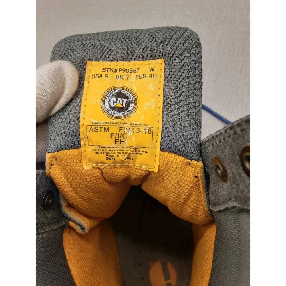 Cat preowned soil